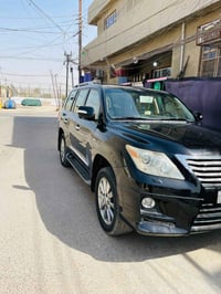 لاندكروز لكزز موديل 2011  رقم سليمانبه  ميكانيك مكفول ماشيه 148 الف حق...