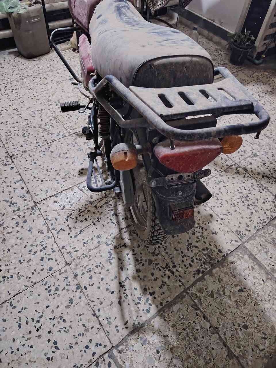 سلام عليكم بوكسيم للبيع شبيه البوكسر
متروكه صاله ب ٦ سنين كير مكينه كهربائيات شاصي كفاله
اني شغلته و طلع كابريتر موزين وطفت كبال عينك دراجه مكينه بلجيس تايرات كله جديده سعر ٦٥٠
مكاني بغداد الامين
رقمي ***********
