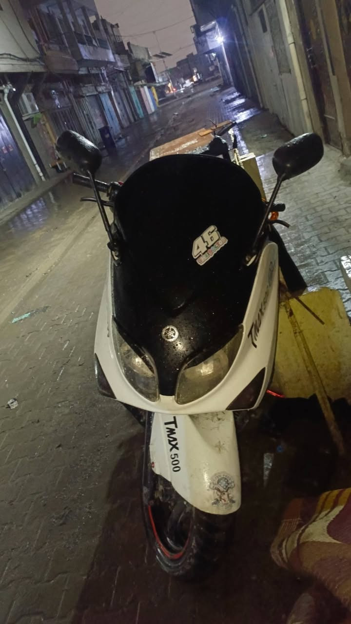 سلامو عليكم
تي ماكس للبيع موديل 2007بيها بدايت بكن صوت غليل 
مكان دراجة كفاح سعر 650قفل ستفسار 
***********
