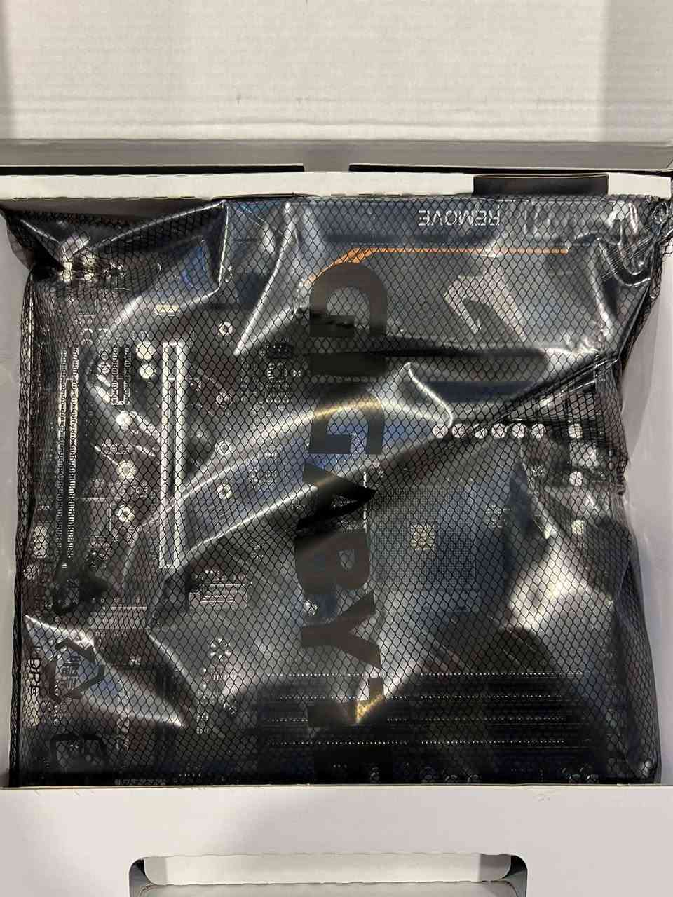 السلام عليكم حبايب
مذر بورد B550
أوروس أليت جديد لوك غير مستخدم
السعر 165 شامل التوصيل


**إذا كنت صاحب هذا الإعلان وتريد حذفه لأي سبب، رجاءا أرسل رسالة إلى الدعم الفني**