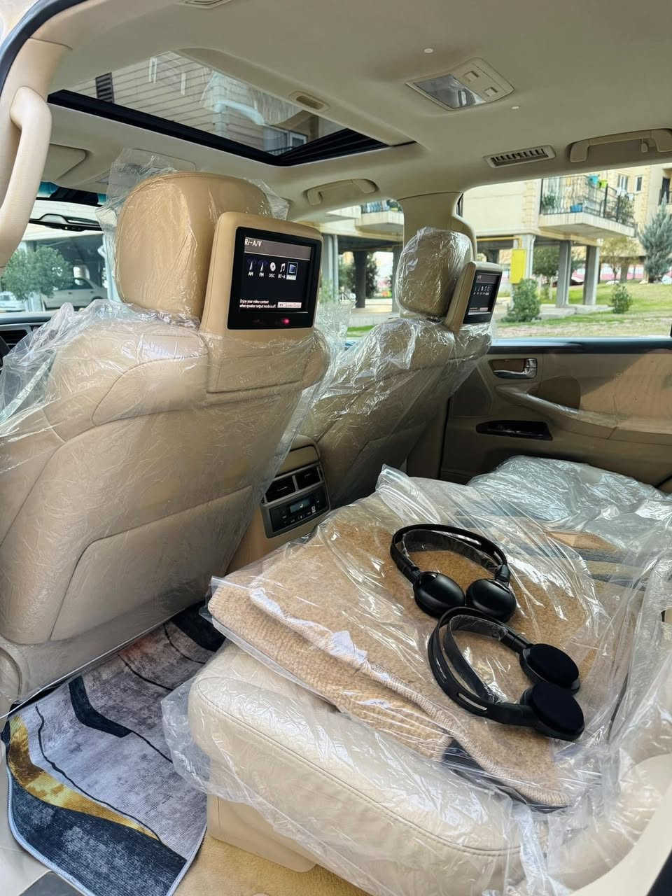 لكزز 2014 بريم LX_570
سياره تحفه ماشاالله 

هيبة شوارع مكفول كفاله عامه من الدعاميه إلي الدعاميه 

بدون بارد بدون صبغ بدون , بدون رصعات 

بدون حتى شخط    

محرك كير  بشرط مامفتوح سياره حيل نظيفه كلشي علي بلاد لوك السنويه بشرط تحويل و غرامه سياره مابيها دينار مصرف كامل من كل نواحي نظافه 100٪؜ كامل سيرفس بدون نقص و بدون مصرف سياره اي نقص مابيها 4 ايطارات و ويل بيلادي لوك اطارات دنلوب اصليه  /تحويل و كاله حاظر ماشيه (140) الف كيلو حقيقي بشرط  

السعر علق ويوصلك  🗞️ 

فول فول مواصفات

بصمه 

الانزيلاق 

شغال 

كشن جلد و هيتر

راس ديفيدي 

كاميرات

ثلاجه 

زينون 

جلد جاف تدفئيه شفط 

التبريد خزينه

نظام ايكو ،سبورت

حساسيه الديك الموخره

مرايات 

الفتحه 

باب خلفي جك 

رادار امامي 

مواصفات اخرى

المكان :ذي قار 

 للتواصل خاص مفتوح 

‭0772 686 6464‬

***********
