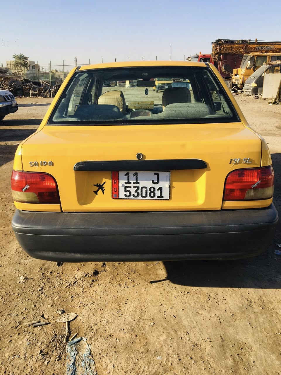 السلام عليكم سايبه مديل 16 بسمي تحويل ثاني يوم مصفره هيئه وغرامات بيهه ضربه بل باب ولجاملخ الخلفي معمر بارد سياره حلوه وجهازه من كلشي تخم تاير جديد السعر 33 وبيهه مجال مكاني بغداد الشعب ***********
