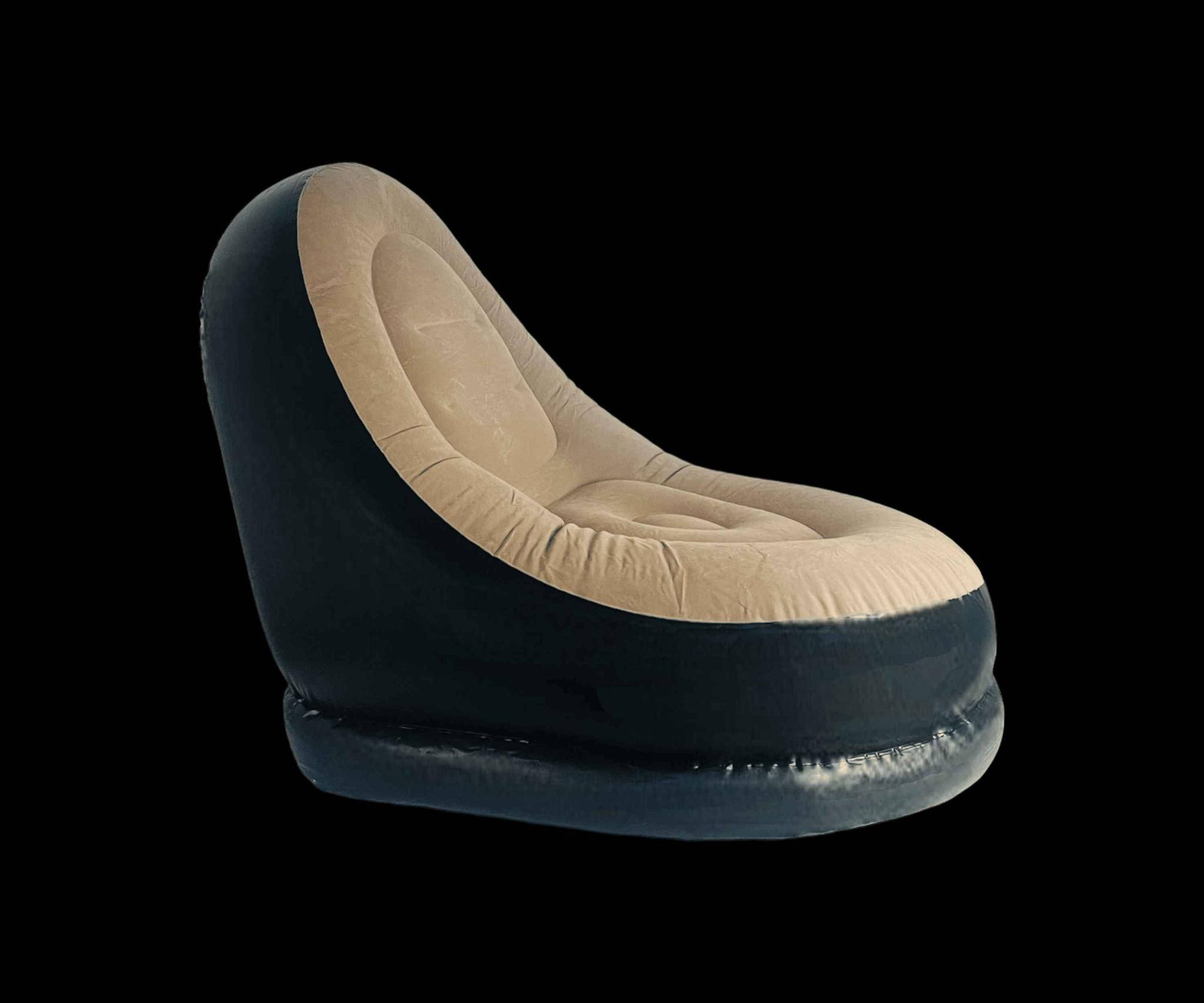 كرسي هوائي فاخر مع طبلة – تصميم بيضاوي مريح

الاستخدامات:

مثالي لغرف المعيشة، غرف النوم، الاستراحات والشاليهات.

مناسب للاستخدام المنزلي المؤقت أو الدائم.

خيار ممتاز للجلسات الأرضية المريحة.

يمكن استخدامه ككرسي استرخاء لمشاهدة التلفاز أو القراءة.

مناسب للضيوف كحل جلوس إضافي سريع وسهل.

المميزات:

تصميم بيضاوي عصري يمنح راحة مثالية للجسم أثناء الجلوس.

مسند ظهر مدمج بزاوية مريحة لدعم الظهر.

وسادة جلوس دائرية داخلية لثبات أكبر وتقليل الضغط.

طبلة (مسند قدم) منفصلة لراحة إضافية.

نسيج علوي جلاتيني ناعم بملمس بارد ومريح.

طبقة خارجية قوية مقاومة للثقوب.

قدرة تحمل عالية للأوزان مع قاعدة ثابتة مانعة للانزلاق.

صمام هواء محكم لمنع التسريب.

سهل النفخ والتفريغ والتخزين عند عدم الاستخدام.

محتويات الصندوق:

كرسي هوائي.

طبلة (مسند قدم).

منفاخ هواء يدوي.

لاصق إصلاح.

قطع صغيرة من نسيج المنتج لمعالجة الثقوب الطارئة.

الملاحظات:

أبعاد الكرسي: 116 × 83 × 98 سم.

أبعاد الطبلة: 62 × 62 × 31 سم.

يُفضل عدم وضعه على أسطح حادة.

يُنفخ بنسبة 90% للحفاظ على مرونة النسيج. بغداد, العراق


**إذا كنت صاحب هذا الإعلان وتريد حذفه لأي سبب، رجاءا أرسل رسالة إلى الدعم الفني**