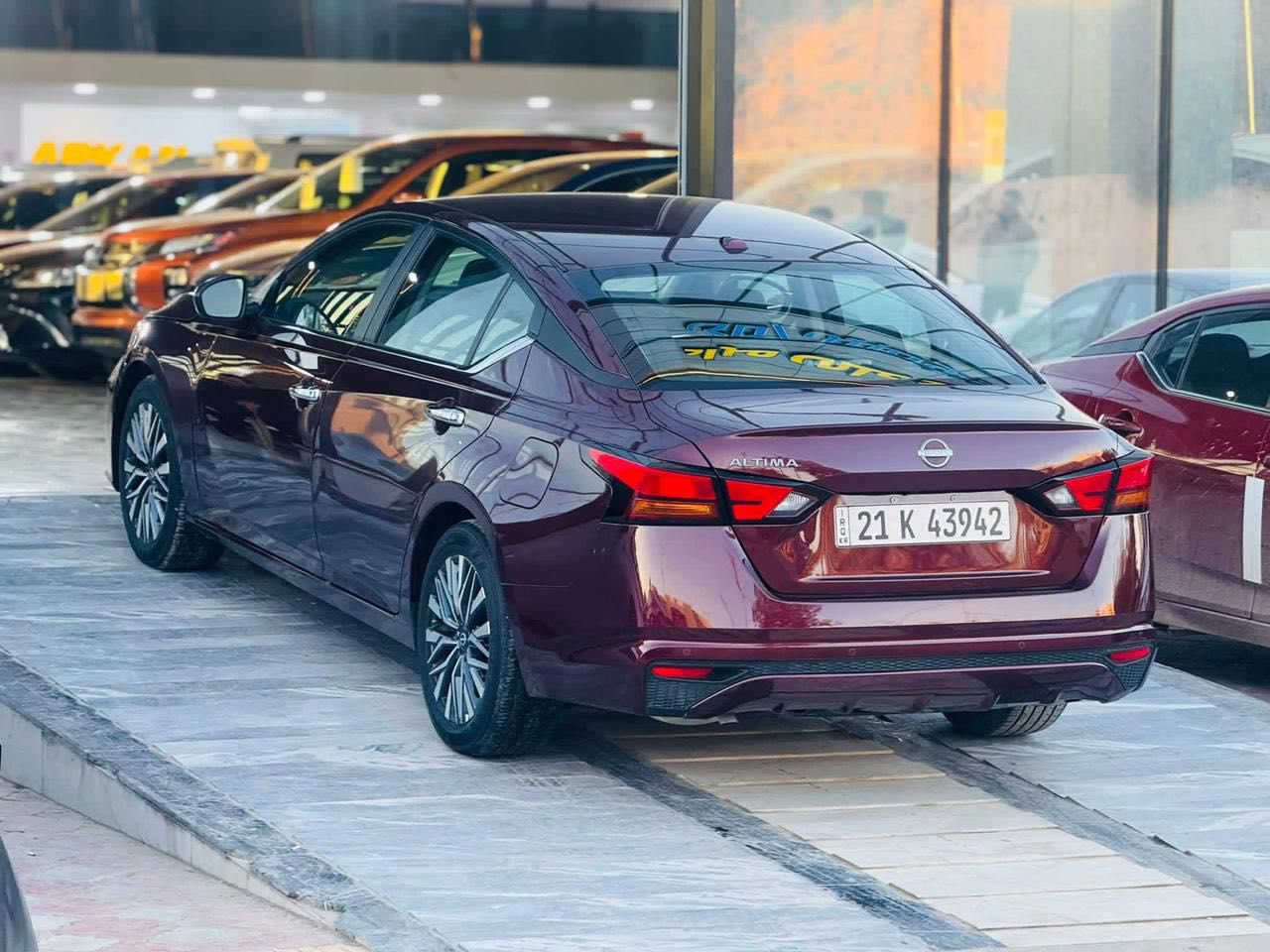 السلام عليكم اخوان 
التيما  SV2025 للبيع فقط
 الزيرو 2000mil
السعر 158$
صور ظرر مرفقه مع صور
للاستفسار ***********
 سونار مرفقه
كشنات كهرباء
لايتات زنون 
رادار امامي خلفي 
توقف ذاتي 
حساس خلفي 
 تحكم استيرن
شاشه وسط
كامره
وثبيت سرعه 
مانع انزلاق 
رقم سليمانيه جديد
سنويه لحد 2029
شرط تحويل او وكاله و غرامه 
تحويل مباشر 
عنوان ديالي خانقين ✅
