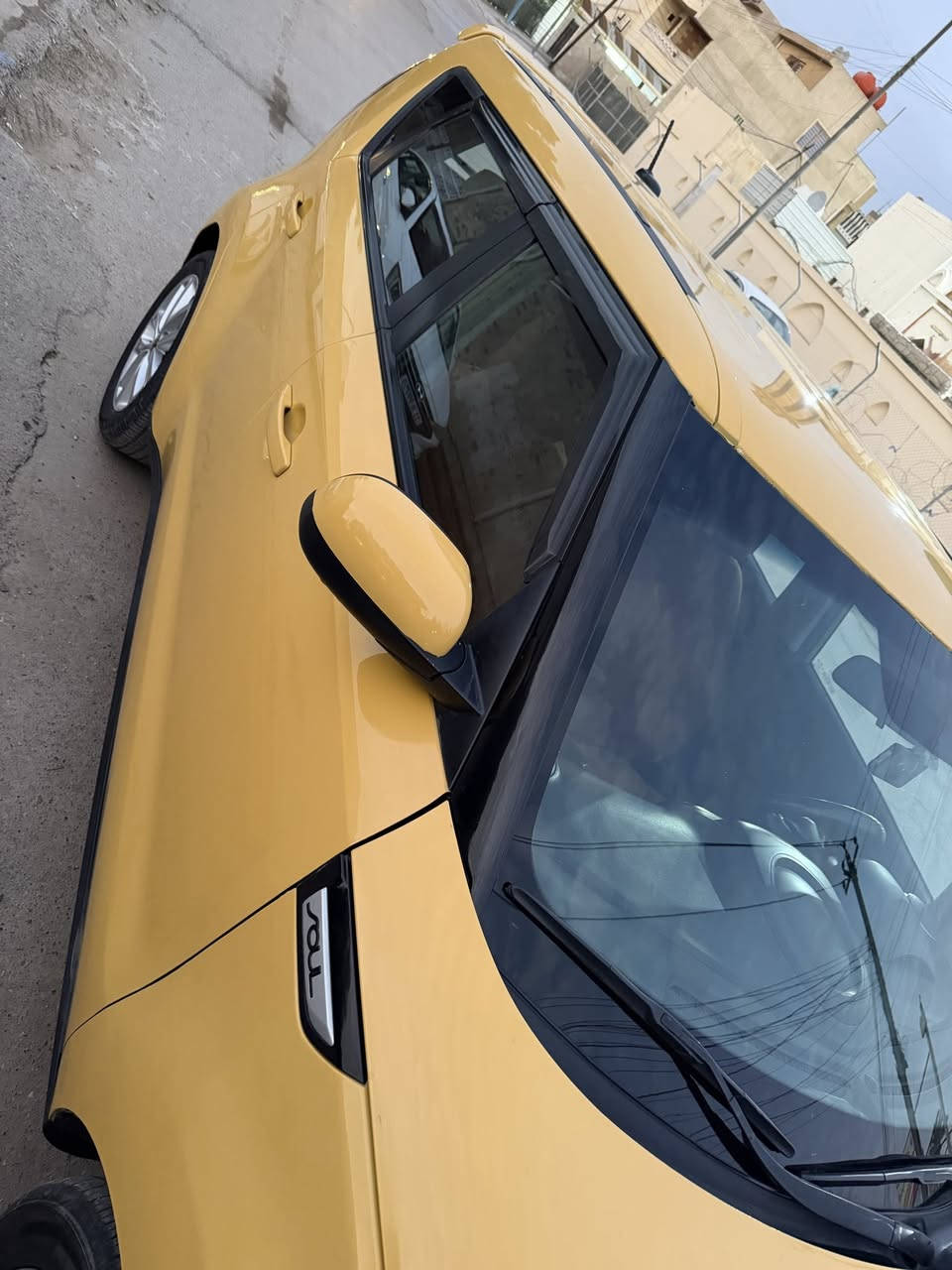 اسلام عليكم
للبيع كيا صول موديل 2018 محرك جي دي اي
شاشة كبيرة تحكم ستيرن جهتين تبريد تدفئة شغالات حداده السيارة جديدة معه منضومة غاز باتري جديد معه تخم تاير جديد السيارة باسمي تحويل ثاني يوم كهربائيات السيارة مابية اي نقص شغل وطلع للشارع كبل السيارة حادثة كما موضح بالصور سنوية جديدة مصفره هيئة والغرامات السعر 110$ وبيها مجال بسيط 
للستفسار الاتصال ع هذا الرقم 
***********
