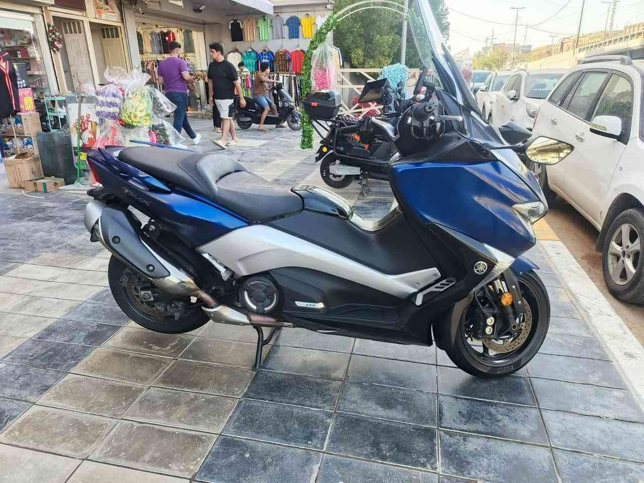 السلام عليكم
للبيع فقط. TMAX DX 2019
الدراجه مال حاويه قبل ٩ أشهر مشتريها
شدلها تخم تاير ابو الجدحه 400$
مكان الدراجه ساحة بيروت
***********
