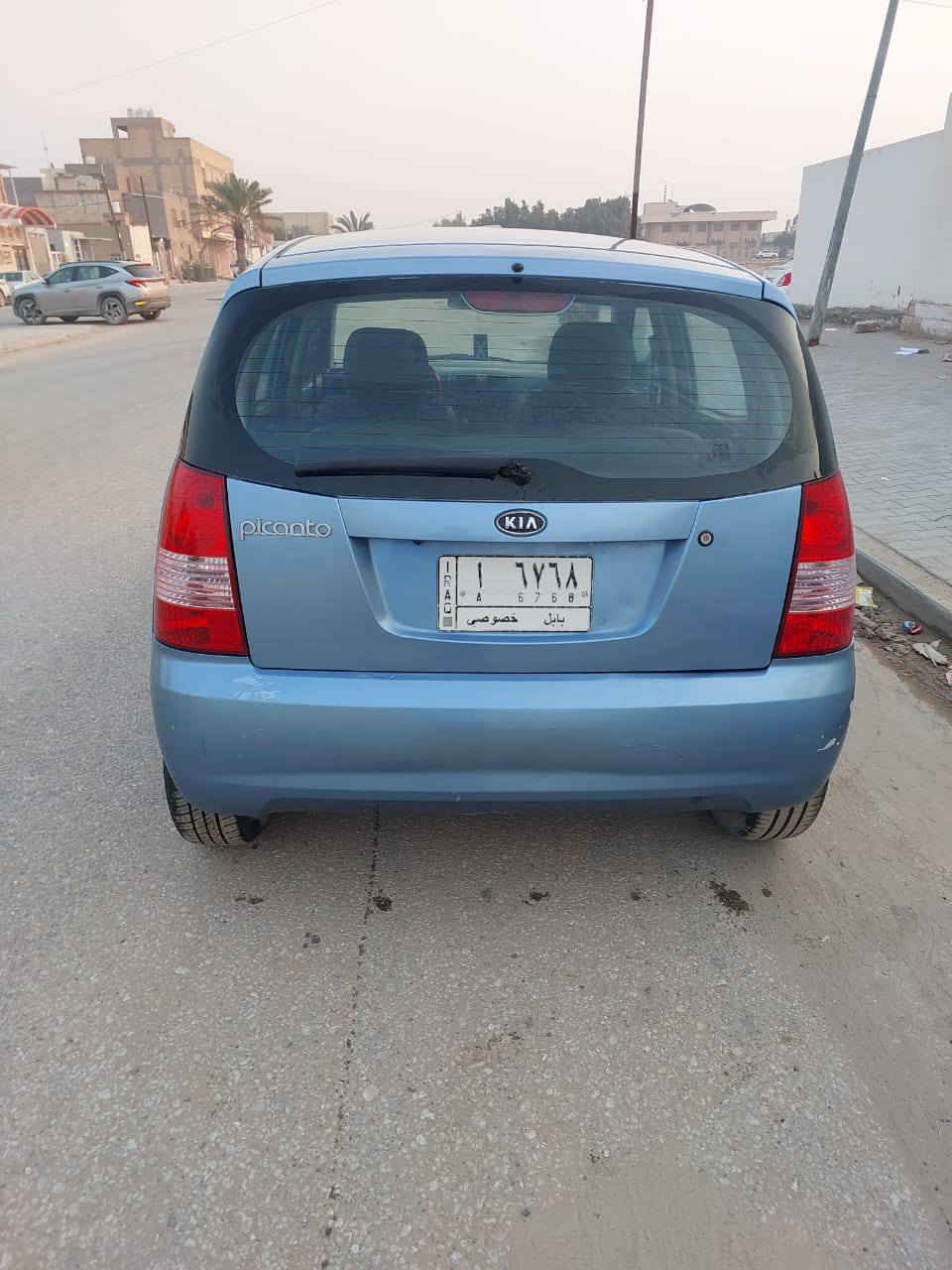 اخوان مكلف بالنشر الشراي يتصل بصاحب السيارة 
كيا بيكانتو موديل 2007 السيارة جديدة بمعنى الكلمة مكينة وكير وتبريد ع شرط 
حدادية جديده 
مكفولة كفالة عامة من اي حادث 
مجرد مرشوشه كلير بسبب الجراد 
السعر 55 وبيه مجال مكان السيارة بالنجف الكوفة 
***********
***********
