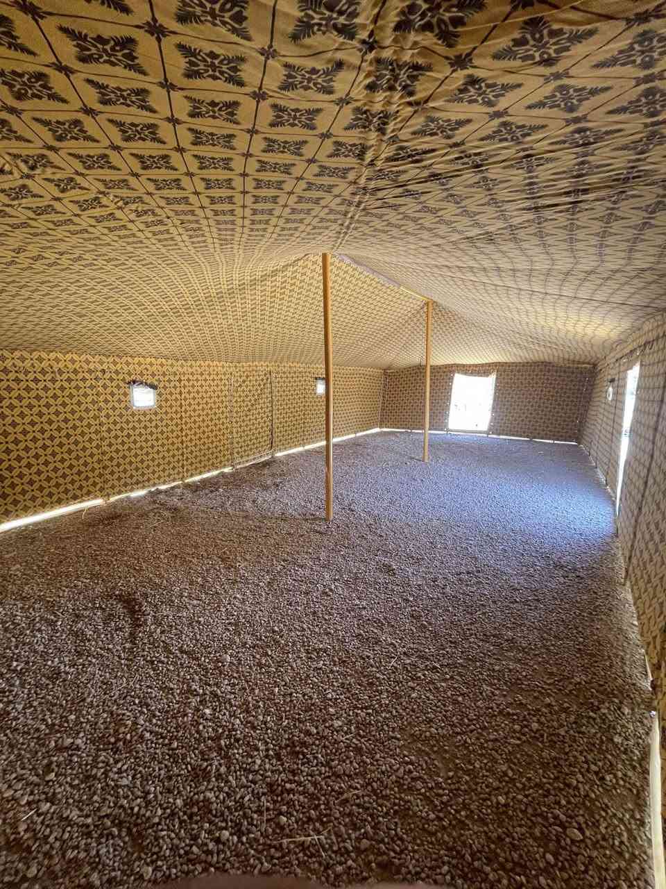 السلام عليكم
خيمه كويتي مستخدمه شي بسيط جدآ الطول 10و العرض 5 تسخدم صيف و شتاء مكاني الأنبار السعر مليون ونص متواجد وخاص وعلى هذا رقم
***********
