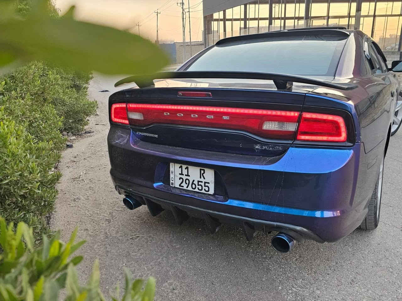 للبيع 
سعر 130$
دوج جارجر Rt موديل 2014 ماشيه 145 الف 
استخدام شخصي 
محرك v8سلندر حجم 5700 
محرك كير اكسل شرط
🚫سيارة كلين بدون حادث 
 بيها صبغ صفحتين جمالية  بدون دواخل 
فول مواصفات 
سلايد فتحة سقف 
بصمة باب بصمة تشغيل عن بعد 
كشن كهرباء هيتر بلكشن 
شاشة كبيرة تحكمات ستيرن كامرة دواره 
شفتات ستيرن تبريد قطعتين ثلج❄️❄️
ويل حجم 20 طخم تاير 
رقم بغداد  دولي رقم وهزة وسنوية جديد شرط التحويل 
سيارة جاهزه 
موصل الايسر 
***********
***********
