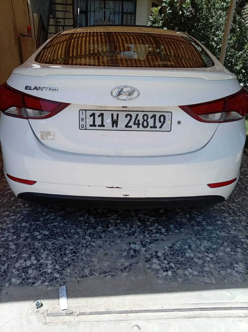 السلام عليكم النترا موديل 2015 خليجي فول مواصفات عدا البصمه
المواصفات 
1-سلايت روف 
2-شاشه كبيره 
3-مري شفط 
4-اشاير بالمري 
5-تبريد قطعتين 
6-تحكم ستيرن 
.............................
تبريد و تدفئه 
تخم تاير جديد 
سنويه مجدده إلى 2028
رقم بغداد الدولي 
................................ 
ملاحظة. السونار مرفق بالصور
السعر123 وبيها مجال 
للاستفسار أكثر ***********
                     ***********
                     
..........................................................................
