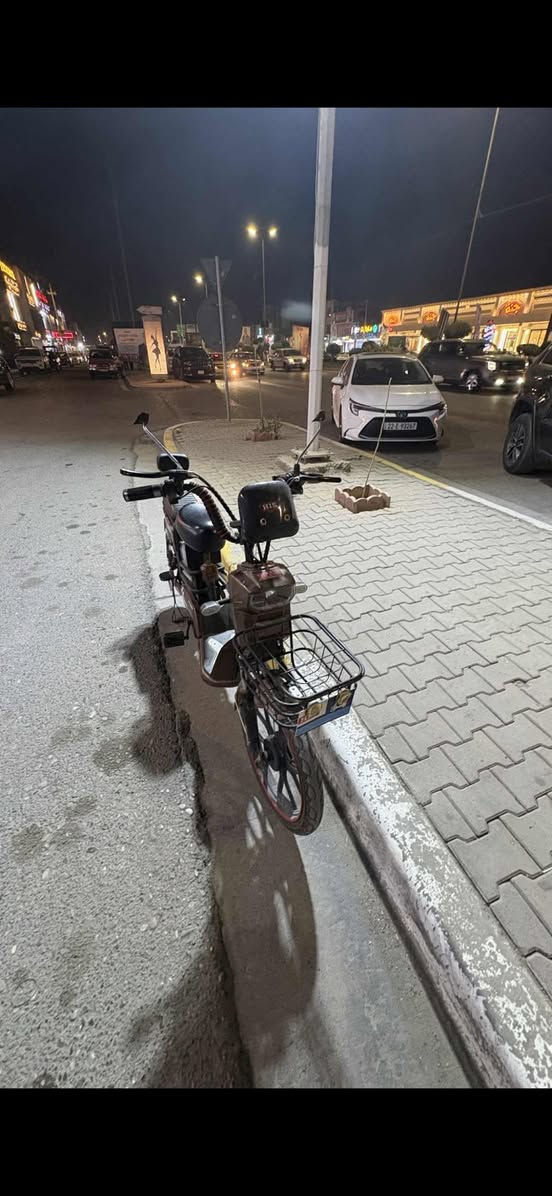 موديل 24 مابي عيب شغال بس يدة مال المشي مكسور سعر 150بي مجال قليل


**إذا كنت صاحب هذا الإعلان وتريد حذفه لأي سبب، رجاءا أرسل رسالة إلى الدعم الفني**