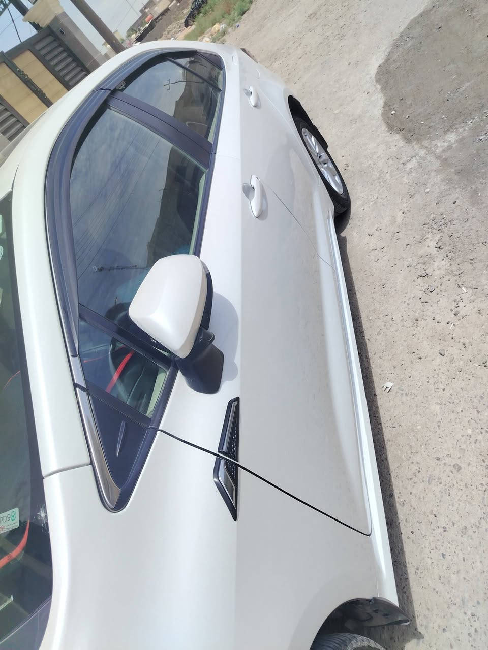 فول مواصفات موديل 24 بيها صبغ ربع الدعامية الامامية وصبعين بارد شركة ساز بانزين فقط
رقم التواصل ***********
