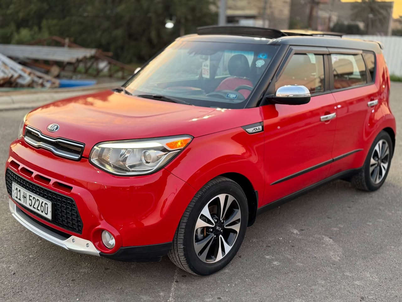 ❤️❤️❤️❤️❤️❤️❤️❤️❤️❤️❤️❤️
كيا سول بلاس GT LiNe موديل 2016 
فول الفول 
سقف بانوراما 
كشنات جلد احمر و اسود بلادي ( تدفئه - تبريد امامي و خلفي - كهرباء )
بكلايت ليد شمعه 
لايت ليد و عدسه زينون اصلي 
سستم صوت انفنتي دمام امامي و خلفي امبلي فاير 
اناره ليد دسكو لايت متغير 10 الوان اصلي بالسماعات 
رادار امامي و خلفي و تحديد مسار الطرق 
توقف ذاتي 
مرأه عاكسه لضوء 
شاشه كبيره نفكيشن مع كامره 
تبريد شاشه منفصل تغير مناخ 
نضام ايكو لتقليل صرف الوقود 
مثبت سرعه كروس + تحكم صوت 
دشبول دجتل ترحيبيه  + شاشه لعرض 
الاعطال 
ثلاث انضمه لقياده سبورت / كومفورت / نورمال 
كشافات امامي هايلوجين 
اشاير بالمري ليد 
نضام تشغيل بصمه الابواب و الصندوك 
محرك 2000 الكبير المرغوب 
دواخل بيانو بلاك لامع 
يدات كروم 
ويل كروم ١٧ انج 

صيانه كامله فلاتر بنزين و منضومه البنزين و دهونات دسكات تايرات حداديه تبريد  و شادلها مروحه اضافيه كلها جديد سياره مصروف عليه و جديده كير محرك كله عله وضع الشركه ما مفتوح بي برغي 

السياره ماشيه ٢٤ الف بعدها و الاسبير منازل بعده و العده و الكتلوكات كلها 

السياره داخله كلين بيها فقط مياه امطار و شغاله من امريكا و كلها بشرط 

و حاليا بيها شبر بالجاملغ الامامي فقط صبغ 

السعر 135 ورقه 

و الاتصال ***********
***********

مكان السياره بغداد بغداد, العراق
