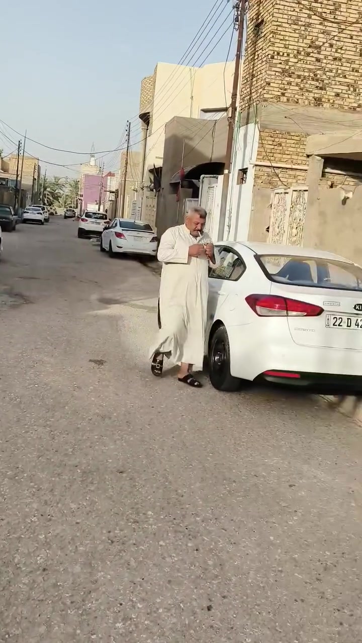 الدار للبيع النجف حي ميسان المساحة 120 قطاع 14 قرب نفق ميسان طابقين جديد السعر 190 مليون مراجعة مكتب عباس الشبلاوي للعقار والمقاولات العامة النجف حي ميسان سنتر تقاطع شارع البوريات الاتصال ***********

