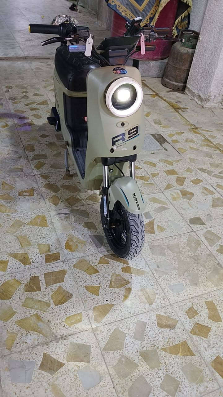 للبيع دراجه ار 9 موديل 25 السعر 325 
***********
