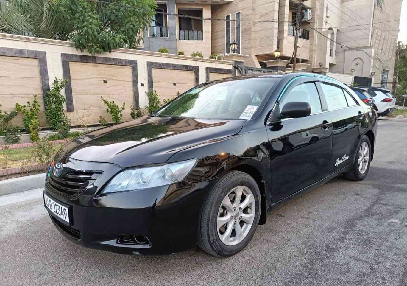 سلام عليكم كامري موديل ٢٠٠٧ وارد أمريكي ٤ سلندر ٢٤٠٠ كير اوتو سياره جاهزه من كير ومكينه وحداديه وتخم تاير وكهربائيات وتبريد كله جاهز وعالفحص بيه صبغ بالحزام قماره بلاديه رقم بغداد دولي باسمي تحويل مباشر سياره جاهزه سنتر لك شاشه كامره كشن كهرباء تحكم ستيرن مثبت سرعه ما ناقصه شي مكانه الشعب للإستفسار *********** سعره ٧٦ بغداد, العراق
