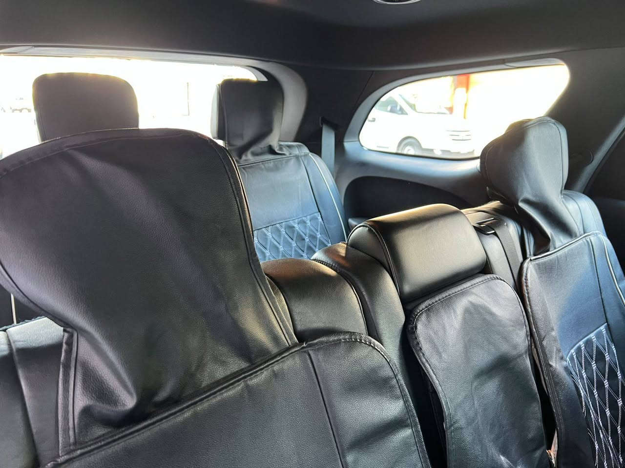 #وكالة_هارلم_بسعرر_سورنتو

السلام عليكم دورنكو خليجي وكاله هارلم 
كلين بيه اصبع بارد وبيه سانتيم تكحيل باب 
GT ابيض 
اربيل باسمي فحص هسه قبل شهرين الفحص طلع 100‎%‎ بدون اي خلل 
بحياته ممشتغل الجك انجن الكلوب الاصفر 

محرك (3600) v6

دورنكو ( GT )

موديل 2022

ماشية 75 كيا

مرقمة اربيل جديد (باسمي)

المواصفات 

1-بصمه 

2-تشغيل عن بعد 

3-كشنات كهرباء 

 ⚡️ تدفئة + تدفئة ستيرن 

(7)راكب  

4-شاشة +كاميرا + حساسات 

5-ويل كب (20) تخم تاير

6-تحكم ستيرن 3 جهات

بلوتوث + كاربلي

شفتات ستيرن + هيتر 

7-رادارات امامي وخلفي 

نظام ايكو 
نضام اوتو ستوب عند الرجوع للخلف 

نظام سبورت 

3 قطع تبريد 

8- جنطة كهرباء  

9- لد نهاري 

مكان السياره بغداد 

#السعر_بتعليق

الاتصال ‭***********
