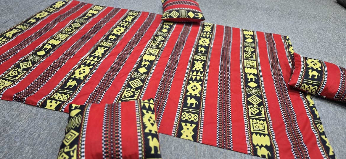 مفرش رمضاني🌙 سعر ٨  متوفر قطعتين 
طول متر و٨٠ وعرض متر ونص+٣وجه كوشه ..

مفرش ميز+٢ وجه كوشه سعر ٥ 🫰🔥🔥
🔥🔥


**إذا كنت صاحب هذا الإعلان وتريد حذفه لأي سبب، رجاءا أرسل رسالة إلى الدعم الفني**