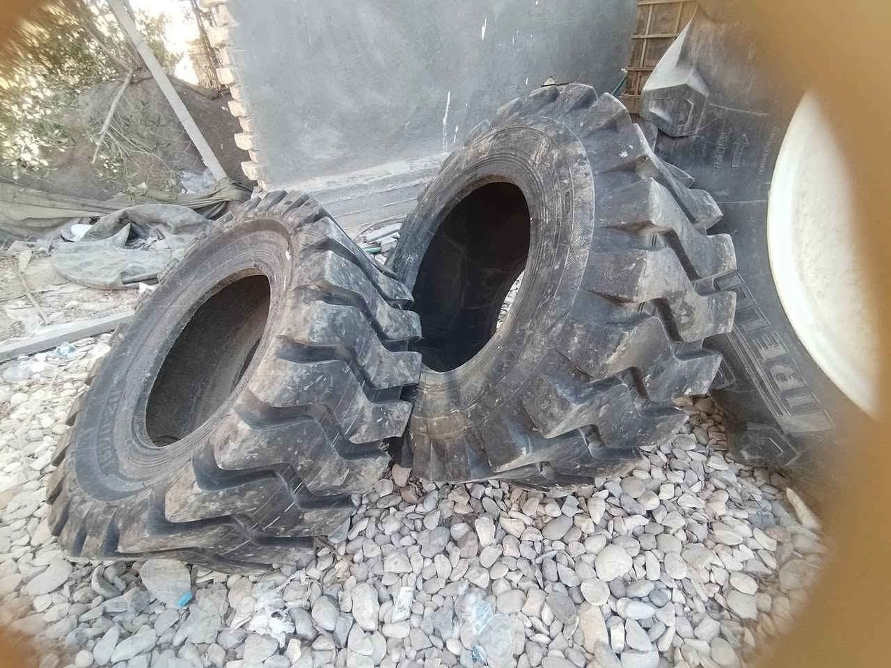 تايرات جدد حجم  20،ـ70،ـ 16 أنتصل وبيك خير وتدلل ***********ـــــــ ***********
