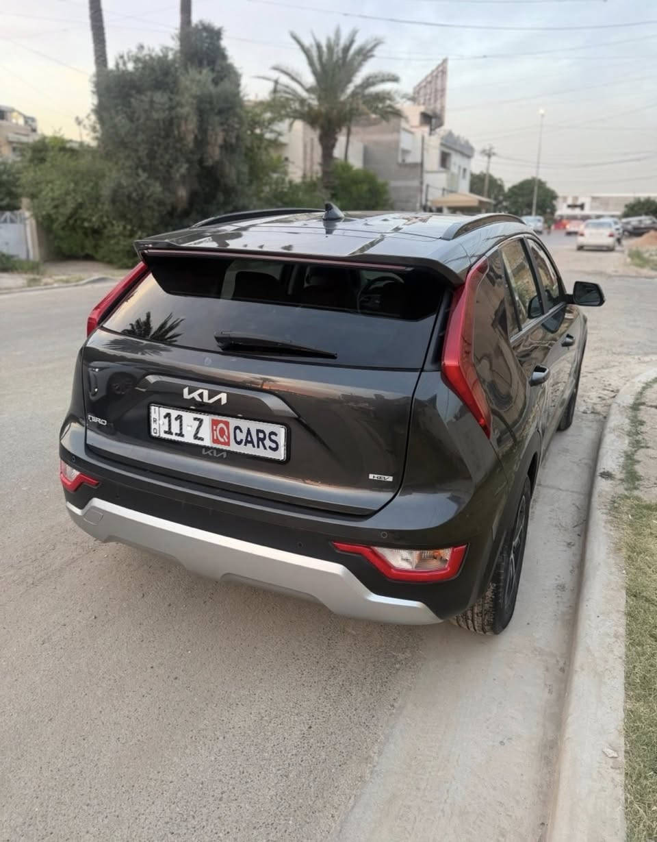 السلام عليكم 

كيا نيرو 2024 امريكي السياره حادث بابين فول من عده الفتحه ماشيا 27500 mi  صور الحادث بل منشور ***********
