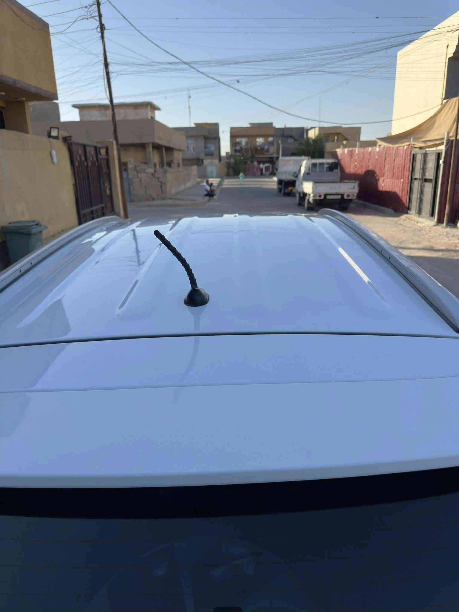 سياره توكسان وارد خليجي 
موديل 2016

نص فول 

⬅️السياره رقم بغداد الدولي الجديد
 
السيارة ب اسمي تحويل ثاني يوم
بيها دعجة بخشم وهلال البنيد ومصلحه وراشين البنيد حتى يجيبون اللون 
ودعجه بجامبغ الخلفي ع كد اصبعين وراشين الجاملغ وعندي صور الدعجات قبل التصليح وعندي سونار
ارضية السيارة مدوشمة جلد  وكشناتها اصلا جلد وبيها تدفئة بالكشنات
 
⬅️ مواصفاته /
السيارة بانزين وضايفين الها منظومة غاز تعمل بنظام مدمج غاز بنزين اذا تحب تشغلها او تلغيها براحتك تصير اقتصادية حيل 
كامرة  + تحكم ستيرن جهتين
عدسات زنون 
٣ انضمة قيادة ( ايكو - نورمال - سبورت )
حساسات خلفية 
اشاير بالمري
مري شفط
فور ويل
شاشة اعطال 
الداخل كشنات جلد ومدوشمة فوكاها دوشمة قماش ولايلون
تدفئة بالكشنات
٣ لدات امامية 
محرك 2400 gdi مجفت يعني انسى التنقيص
اي بي اس
فول تحكم ستيرن
حاجب نهاري
كشافات زينون
مري شفط ويا القفل
مخرج Aux 
مخرج usb
لد امامي 
الايت زنون ومتحركة العدسات ويا الاستيرن 
يدات نيكل 
قطعتين تبريد
ويل 19 

⬅️ والسيارة قبل 4 اشهر داخله هزه ومحول الرقم الجديد الدولي ومجددة السنوية  ومن كلشي كاملة الياخذه مجرد تحويل 
 سعرها 155$ وبيها مجال للشراي 

مكان السيارة بغداد
وهذا رقمي ***********
