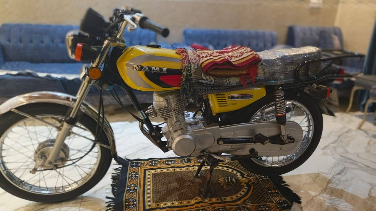 السلام عليكم دراجه أربعة كير للبيع مكفوله ما مفتوحه مديل 25 كربلاء البارون السعر 650 وبيه مجال ***********
