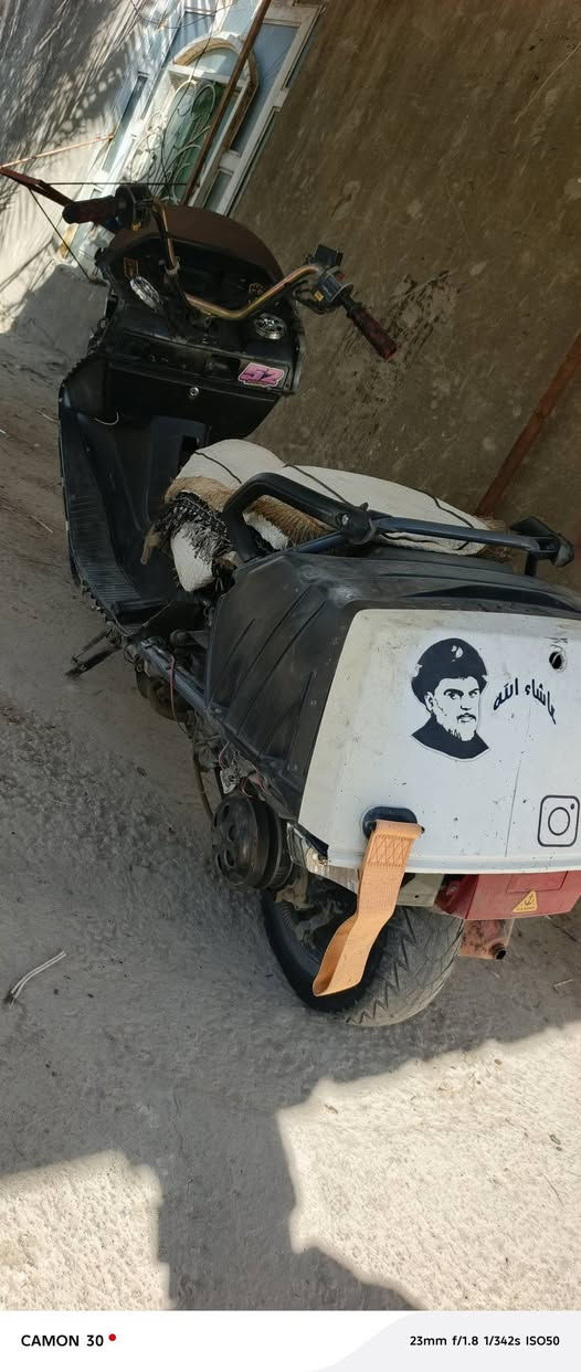 السلام عليكم شبابنا العزاز يوجل للبيع ب 300 وبيها مجال لا تنقص لا تبخر
***********
