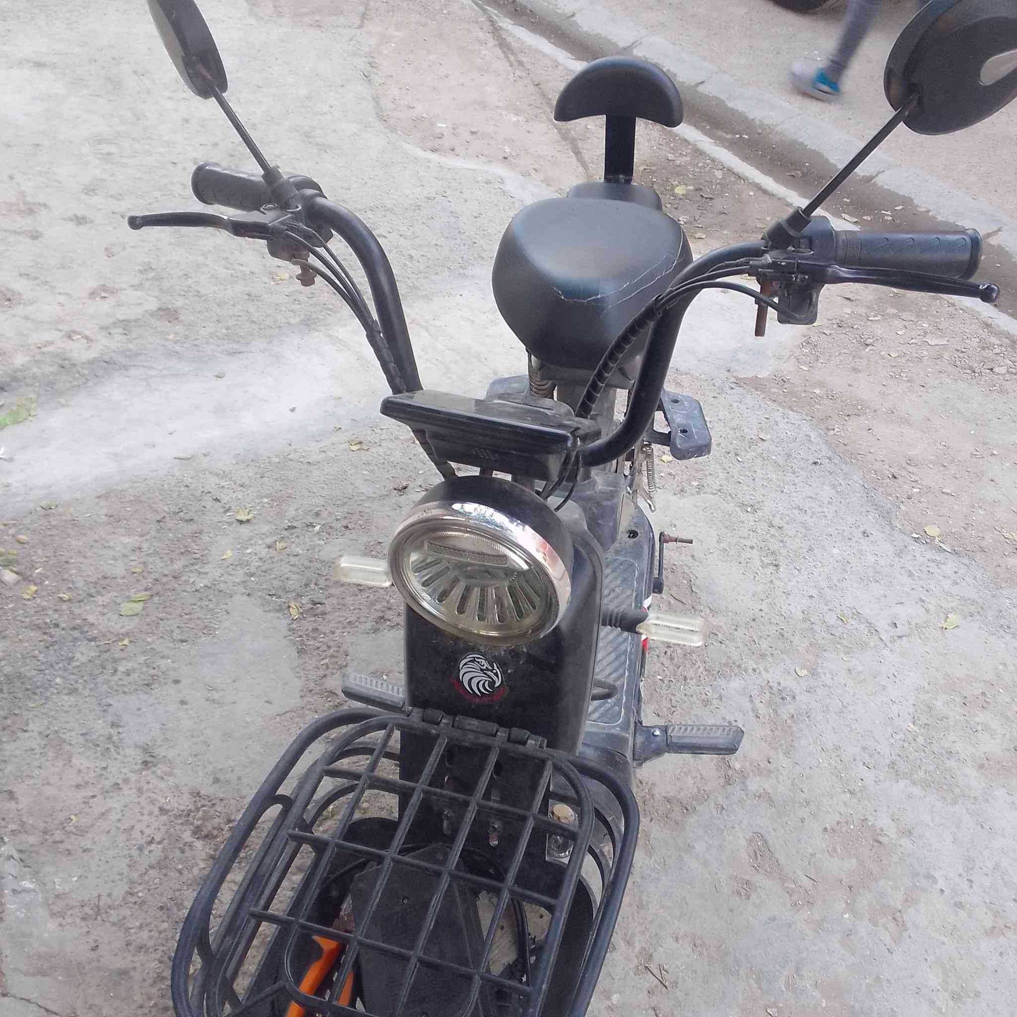 دراجه شحن نضيفه السعر 250 ...***********
