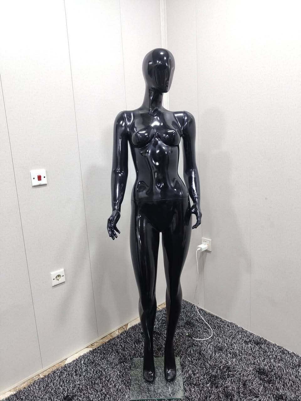 جبت لكم اليوم مانيكانات عرض بأشكال وأحجام مختلفة! 🤩 كلها متوفرة عندي وبأسعار الجملة. شوفوا الصور واختاروا اللي يناسبكم. 👗🛍️ #ملابس #تجارة #مانيكان


**إذا كنت صاحب هذا الإعلان وتريد حذفه لأي سبب، رجاءا أرسل رسالة إلى الدعم الفني**