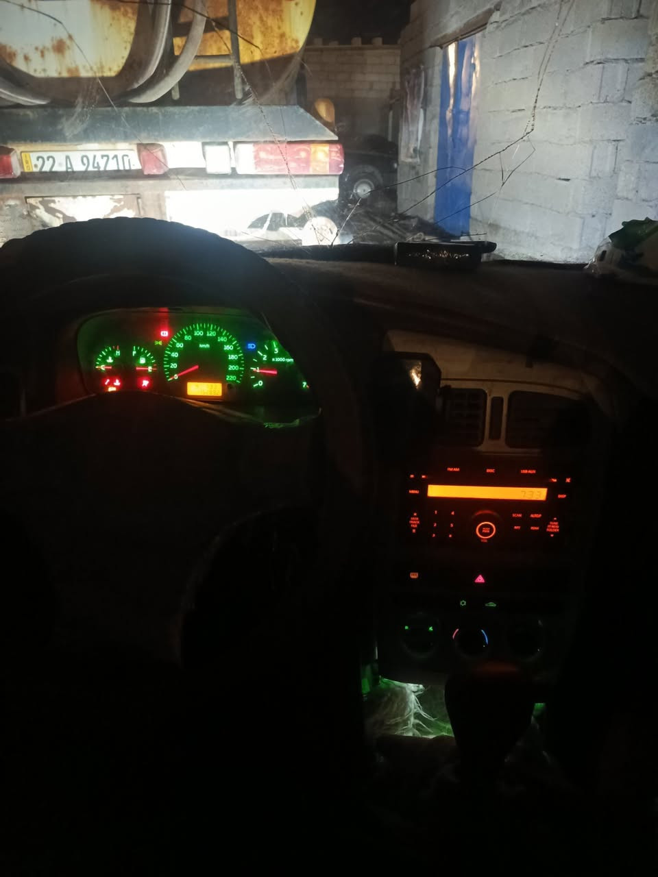 السلام عليكم شيري كوين محور كورولا  سياره تمشي كوم حديد البيع 10ورقة قفل  تحويل ثاني يوم  مكان البصرة  
واتساب ***********
