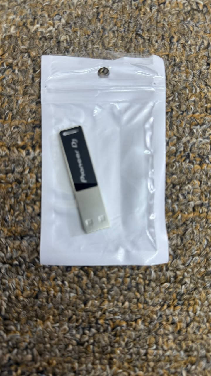 السلام عليكم طلعت كميه من فلاشاتTB2نوع. hP اليخدمه يتفظل خاص


**إذا كنت صاحب هذا الإعلان وتريد حذفه لأي سبب، رجاءا أرسل رسالة إلى الدعم الفني**