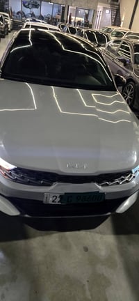 كي فايف 1\1 مديل 2023 ماشيه 47 ضررها موجود رقم شاصي  بس ابيع عام  بيع ...