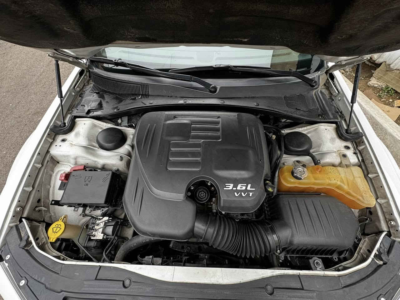 للبيع اوباما 2018 s كلين كندي فقط جاملغ سكن بارد ودعامية صبغ ماشيه ١٠٠ الف ميل رقم سليمانيه باسمي السياره جديده 
مكان السيارة شارع فلسطين 
***********
