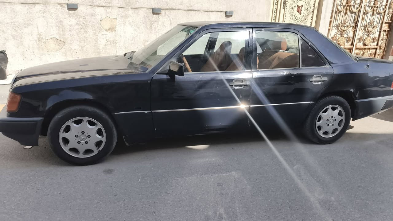 ماريدس دب ٨٩ بلاد محرك عنكبوت 
سيارة مال جناي نضيفة على وضعها مامصبوغة السيارة بيها جراد الجنطة والقمارة كشرتها صافية وخياس مابيها وقواعدها نضيفة جديدة حدادية جديدة سعرها ٥٥ورقة


**إذا كنت صاحب هذا الإعلان وتريد حذفه لأي سبب، رجاءا أرسل رسالة إلى الدعم الفني**