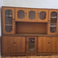 معرض • قطعتين منفصل