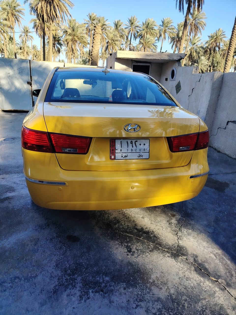 ( *********** )السلام عليكم سونتا موديل 2009 خليجي جاهزه للأخير كير مكينه حداديه تخم تاير دوشمه تبريد تدفئه رقم بابل شرط تحويل عقد مباشر العنوان حله مركز المدينه السعر( 97 ) وبيه مجال للشراي اخوان مكلف بالنشر
