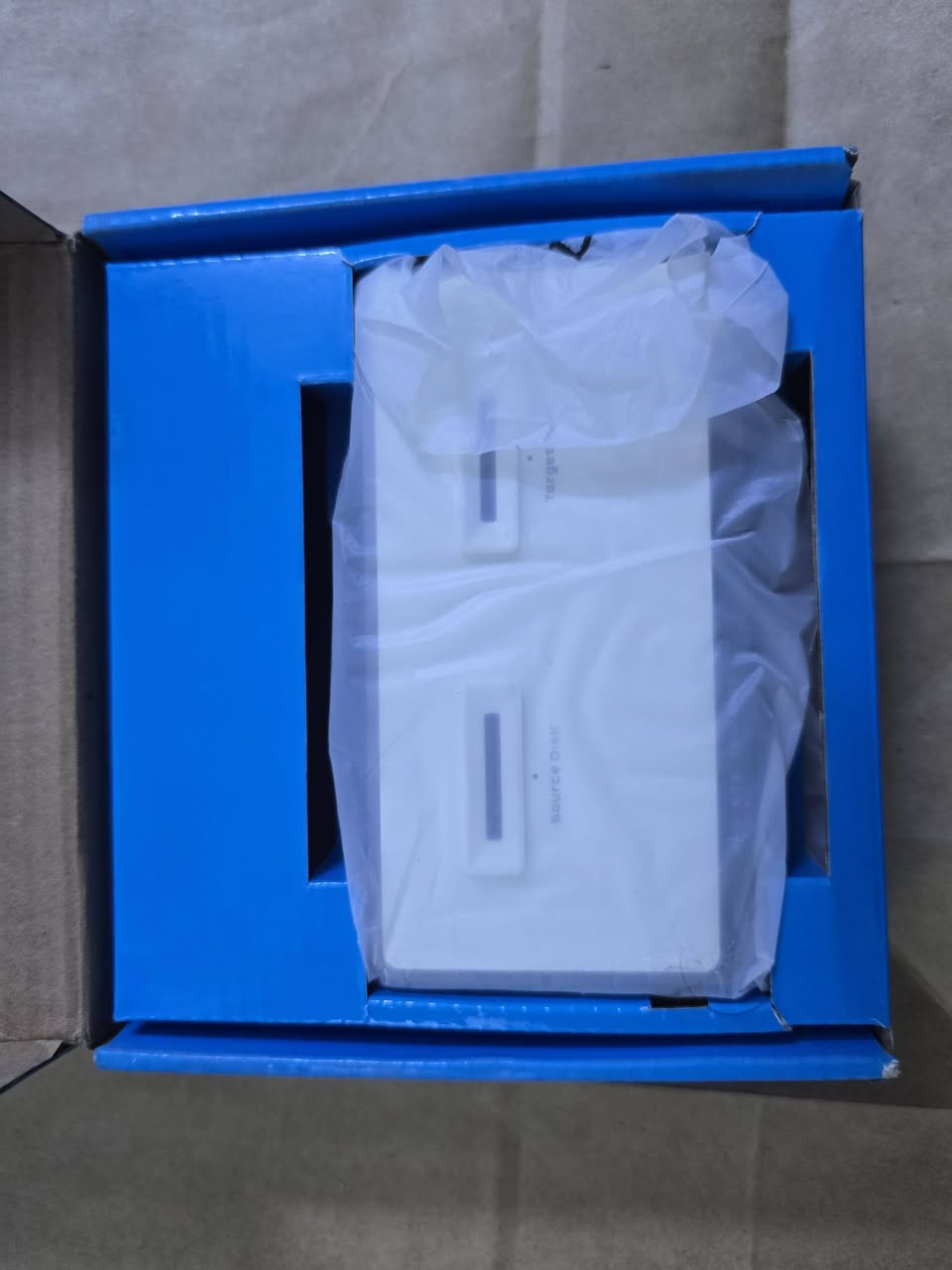 منتجات منوعة
راك M.2 سعره 60 الف
راك HHD, SSD سعره 40 الف
ماوس لوجتك سعره 35 الف
Wifi 6 ادابتر سعرها 25 الف 
هاردات 1T سعر الواحد ب 40 الف
هاردات 500GB سعر الواحد 30 الف 
هاردات 320GB سعر الواحد 25 الف
هارد 160GB سرعة النقل 3GB بالثانية سعره 20 الف 

واتساب ***********
بغداد / مدينة الصدر
