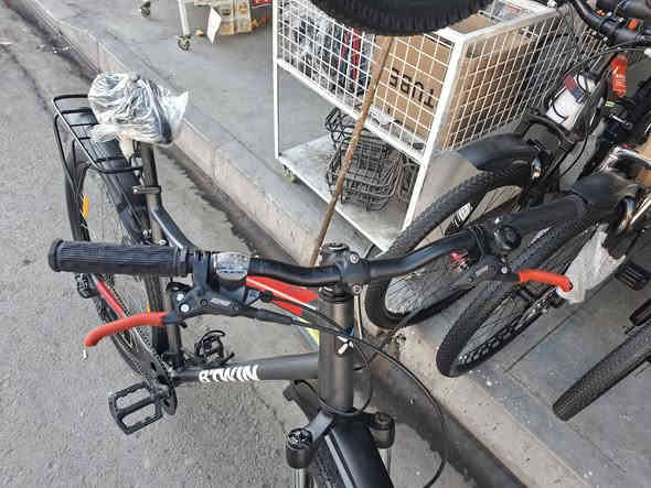 دراجه حجم 29
براند b.twin revirside  520 
9 گير 
كل غراض بتوين 
بريكات دهن 
بي ديل قفل فتح  المنيوم 
اطارات wtb
دراجه حلو 
عنوان اربيل سوق باسكيلات مقابل گراج سلام 
متوفر توصيل كافه لكل محافظات عيراق 
وتساب *********** 
بنسبة سعر 👇👇👇مهيمه 
                    390 دولار 🔐 بدون معامله 
شكرا زبائن 🫡🫡🫡🫡
