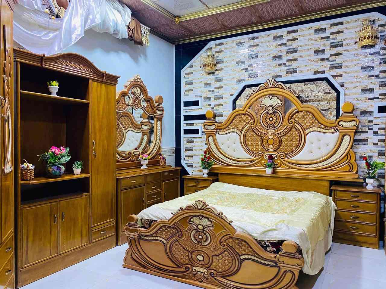 بسم الله
غرفه نوم عراقيه حطاطه صاج درجة اولى نضافه فول استخدام قليل جدا السعر مليون و350 بي مجال العنوان الرمانه البعبيد الاتصال ***********
