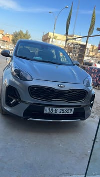 بيع سيارة كيا سبورتج.  اي استفسار اتصال على رقم واتساب  ٠٧٨١٢٢٠٦٣٨٠