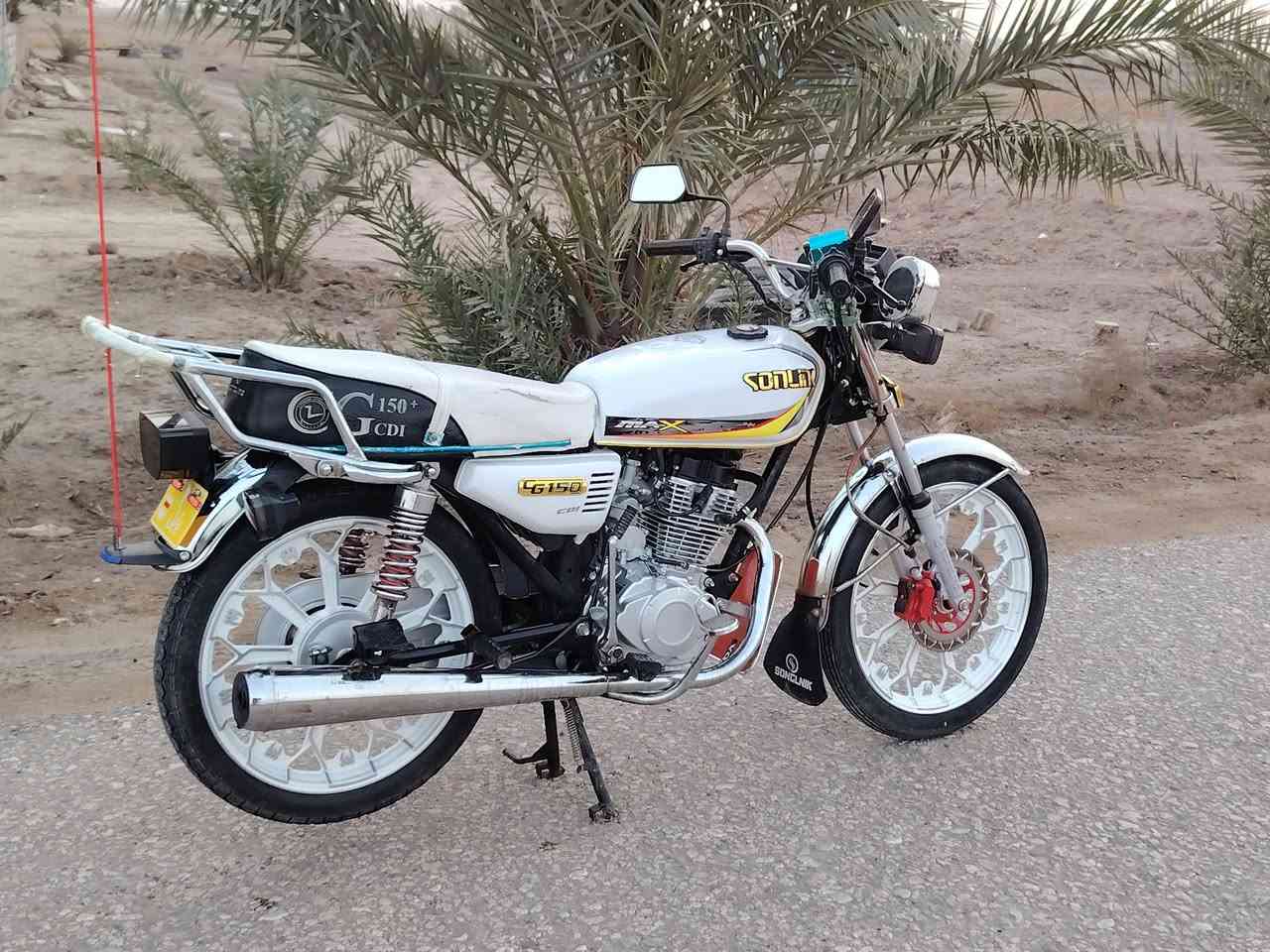 السلام عليكم سعر 675
للبيع سيفان 2024طالعه 2025ماشيه 12الف فقط
اوراق اصولي
كهربائية كله جديد شقاله سلف باتري 
تخم تاير جديد
محرك شرط مامفتوح برقي بيها
صالنصهه كاتم
مري جدد
ام بي ثري جديد
عداد الكتروني 
مكاني بابل الحمزه الغربي الخميسيه 
*********** اتصل وتدلل
