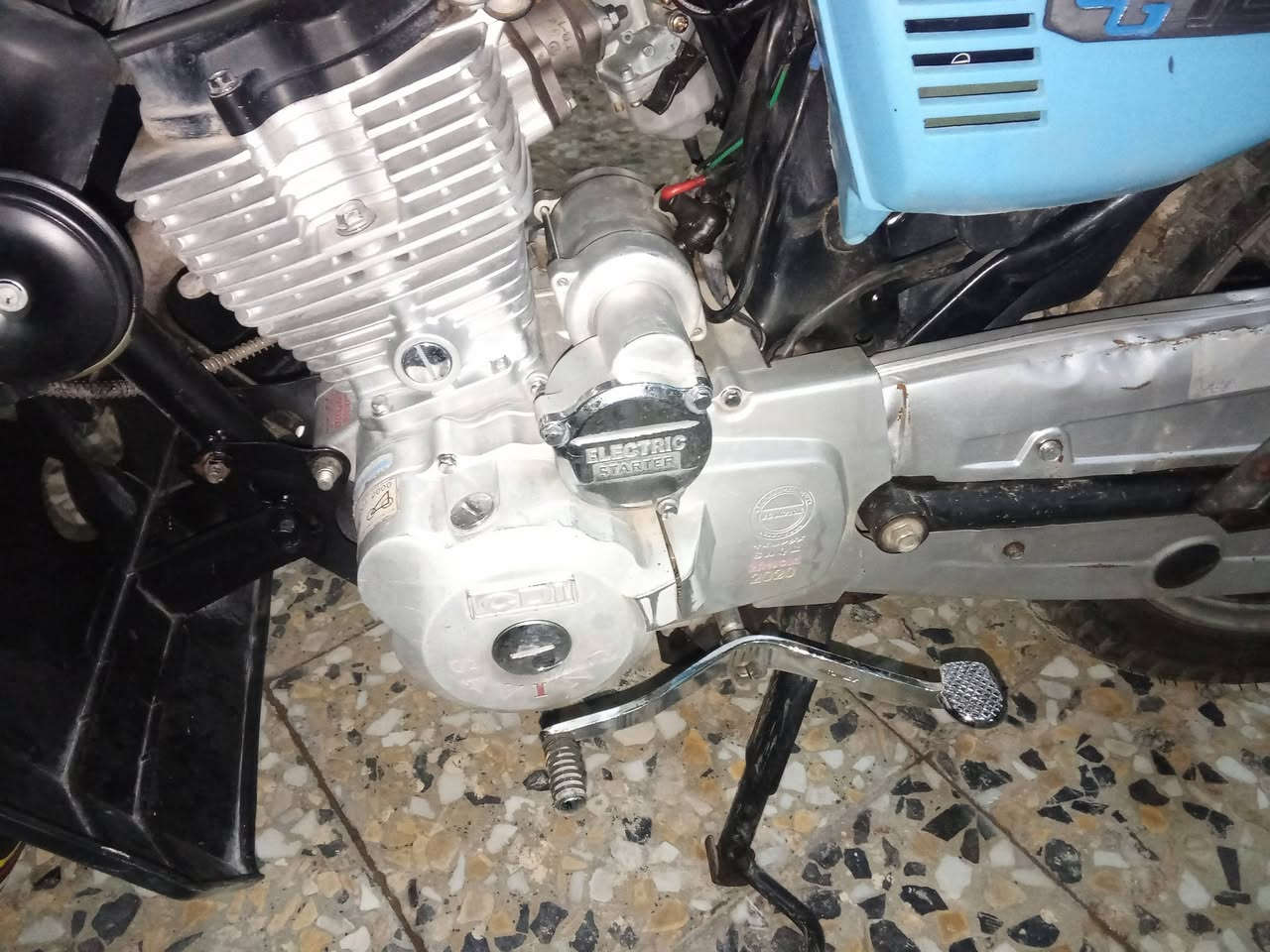 سلام عليكم سيفانه 5 كير اصوليه أوراق مديل 20 عنواني القاسم قرب الامام سعرها 550


**إذا كنت صاحب هذا الإعلان وتريد حذفه لأي سبب، رجاءا أرسل رسالة إلى الدعم الفني**