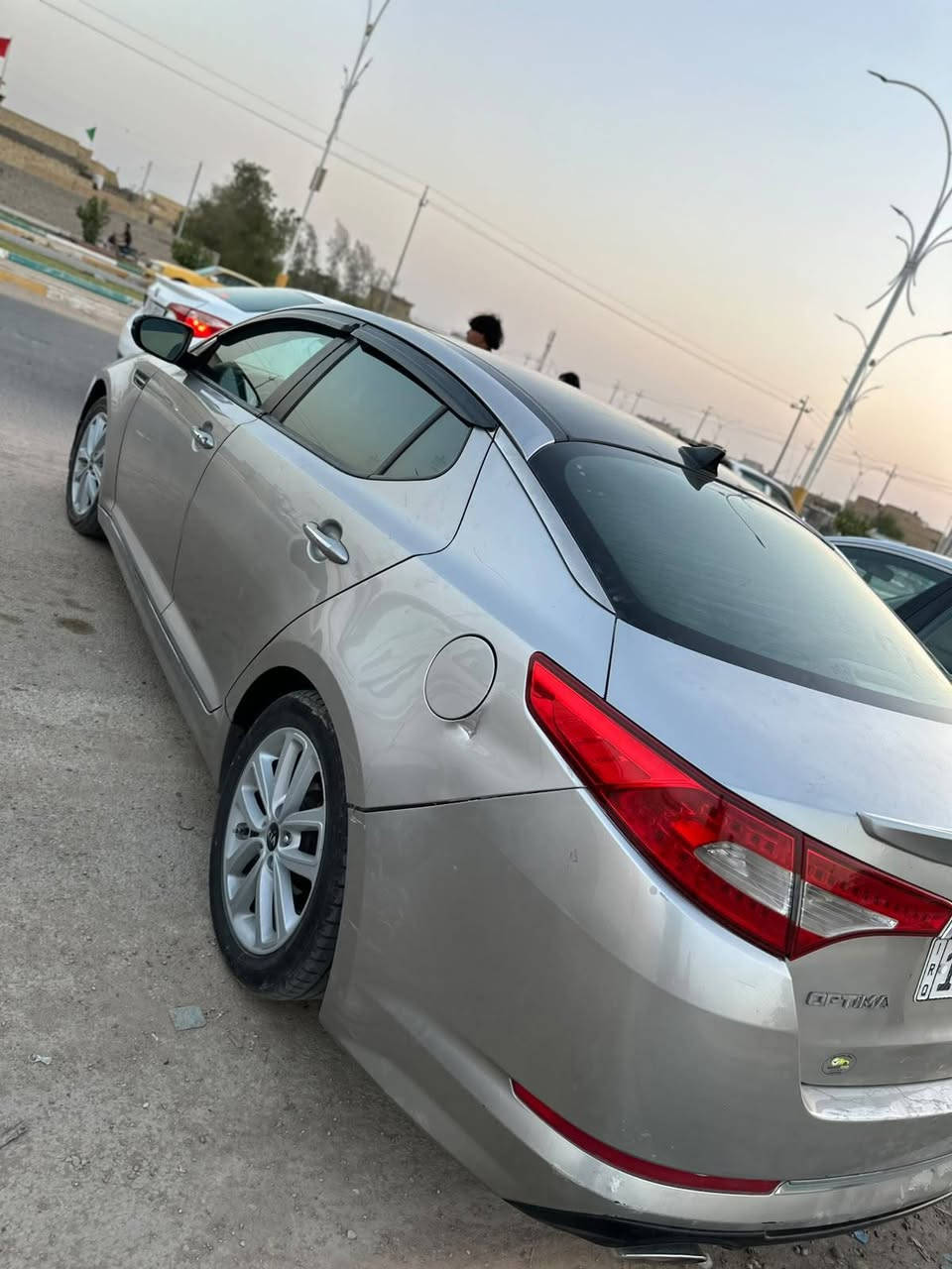 اوبتيما 11 أمريكي كفاله عامه ما عدأ قطعتين صبغ
فول مواصفات بصمه بانوراما اشاير بلمري مكينه وكير نضاف سياره كامله المكان شطره   السعر 96 وبيها مجال 
***********
