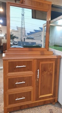 ميز تواليت • نقش زان • السكر مقابل سانكو