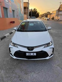 كورلا هايبرد • ٢٠٢٥ • ١٨٠٠٠ كم