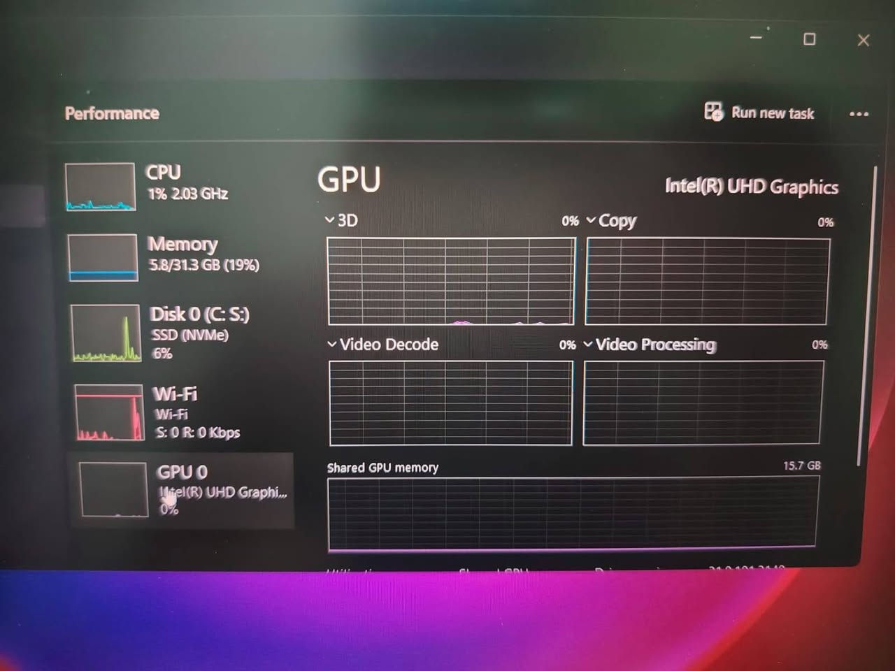 لابتوب للبيع جديد مليون وبي مجال ***********

لابتوب HP ZBook Studio G7 Mobile Workstation
مواصفات :
CPU intel core i9  جيل العاشر 

memory 32Gg
كارت شاشه 
intel(R) UHD Graphics 

التخزين
 512GB
المنافذ 
منفذ شاحن 
منافذ type- c عدد اثنين 
منفذ HDML
منفذ USB 
منفذ للسماعات البصرة, العراق
