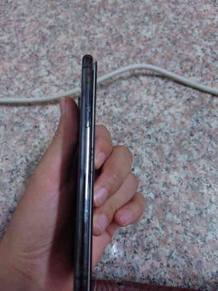 ايفونX عادي
ذاكرة256
فيس ايدي شغال
بي مشكلة يرست
سعرة45 وبي مجال
رقمي***********
