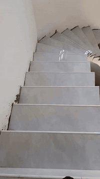 السلام عليكم ورحمه الله وبركاته عمل سيراميك ارضي جداري درج نعمل بالمتر والمقطوعه مكان العمل البصره استفسار ***********
