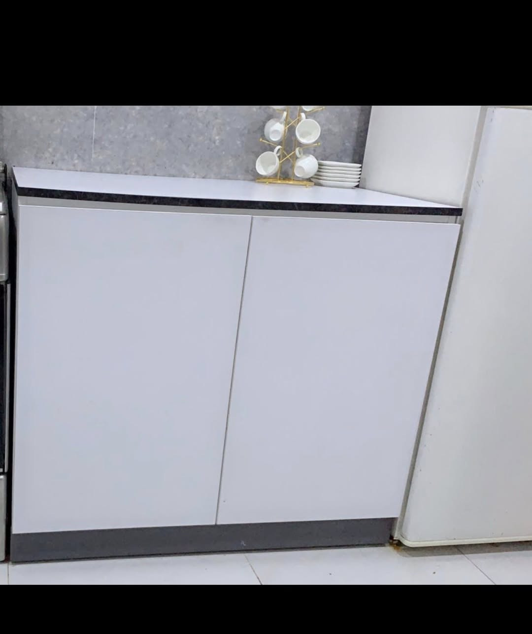 كاونترات للبيع النظافة 90%
كل كاونتر يحتوي ع قطعتين سنك وكاونتر خمس ابواب
سعر الواحد 250


**إذا كنت صاحب هذا الإعلان وتريد حذفه لأي سبب، رجاءا أرسل رسالة إلى الدعم الفني**