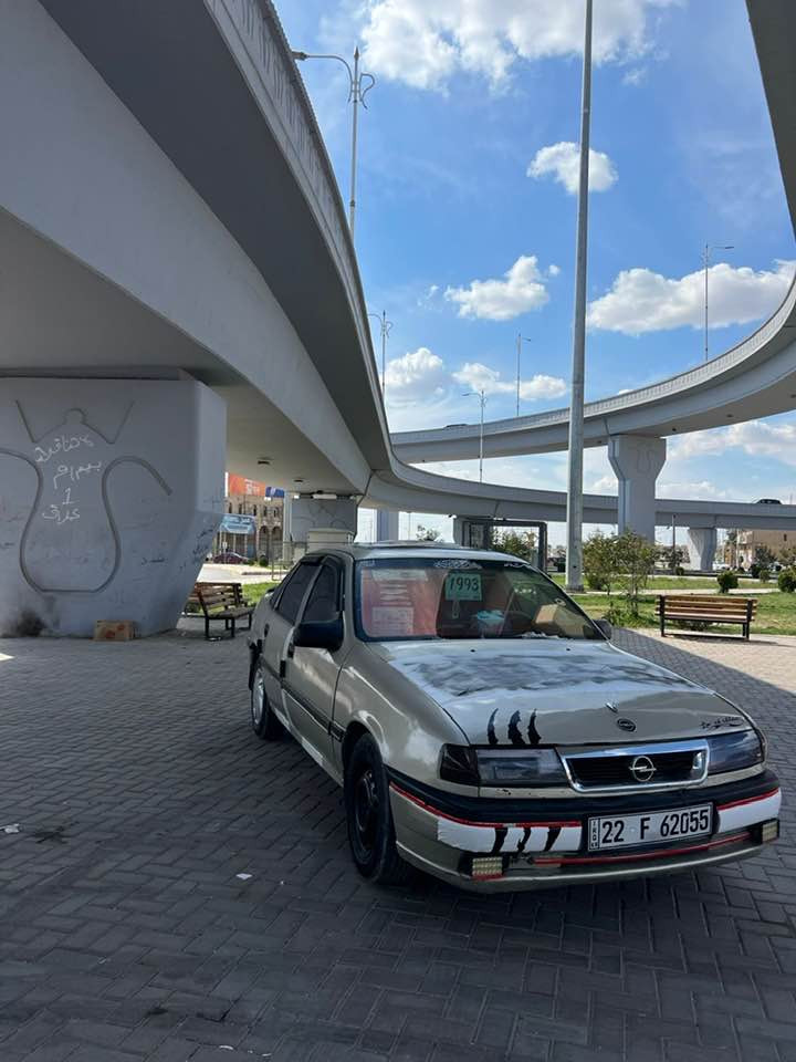 للبيع 
اوبل فكتره ادوات 
حجم 2000 
موديل 93
محرك كير شرط 
تخم تاير جديد
صدر امامي خلفي جديد
كهربائيات كلها شغاله 
السياره جديده بمعنى الكلمه آحلا من آلصور مكان السيآره تكريت الأستفسار آتصل ع صاحبها 
***********
